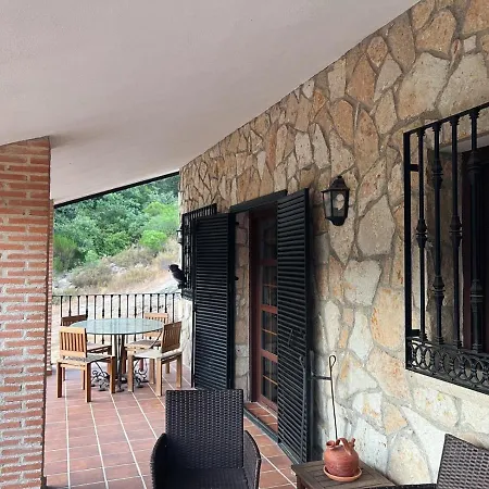 Casa Paco De Gredos Holiday home *