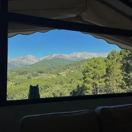 Casa Paco De Gredos * Arenas de San Pedro